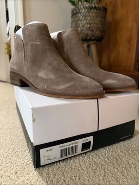 Dolce Vita Dark Taupe Suede Pointed Ankle Boots 8.5